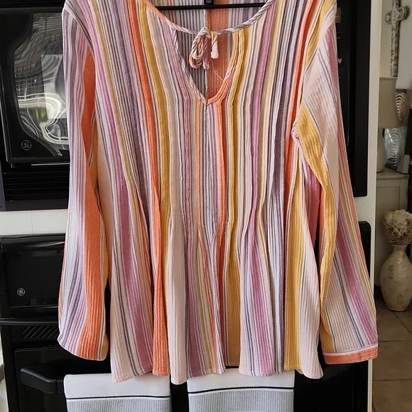 a.n.a $5 - Picture 2 of 9